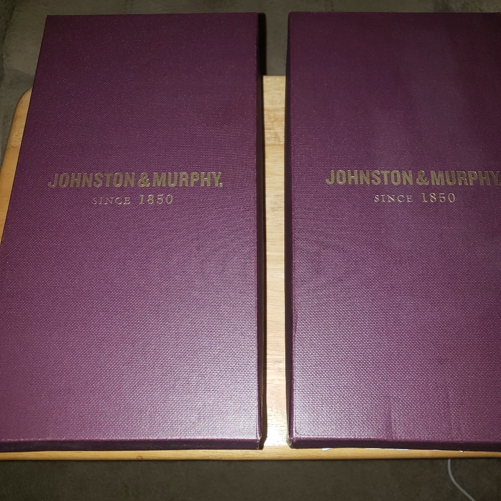 New Johnston and Murphy WMs size 8.5 Penny Loafers